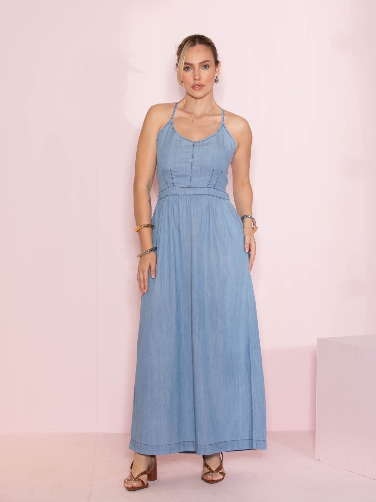 Vestido Longo Novah Store Alças finas Trançadas Liocel Jeans Azul