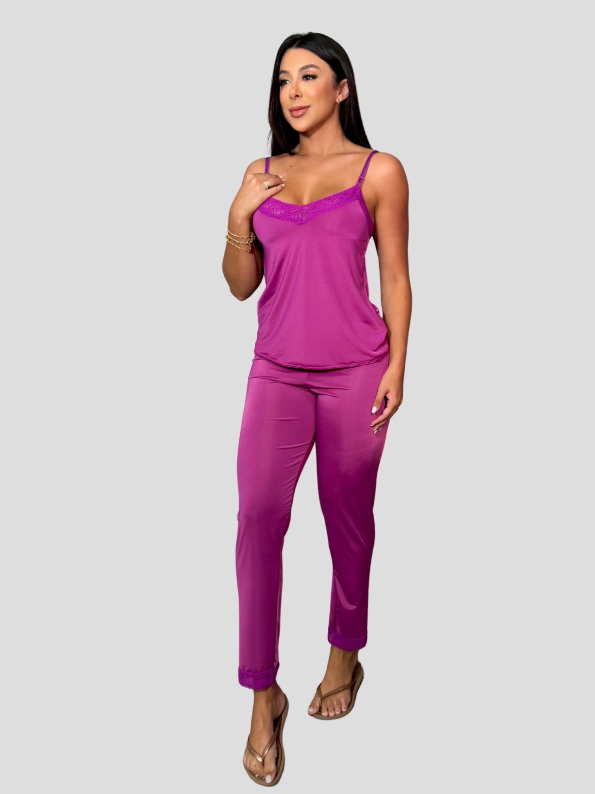 Pijama Calça Comprida e Blusa Alcinha Tecido Confortável Feminino Roxo Fúcsia