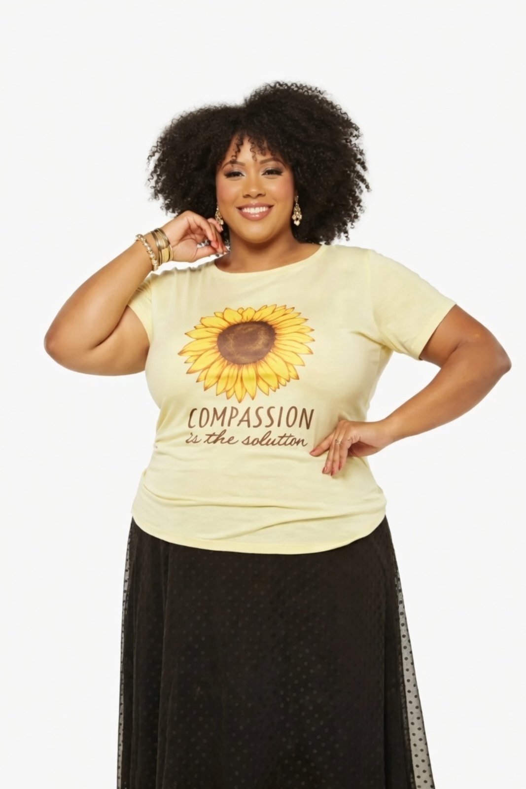 Vista 2 T-shirt Plus Size D Bell Outlet Fashion Compassion amarelo D BELL OUTLET FASHION amarelo