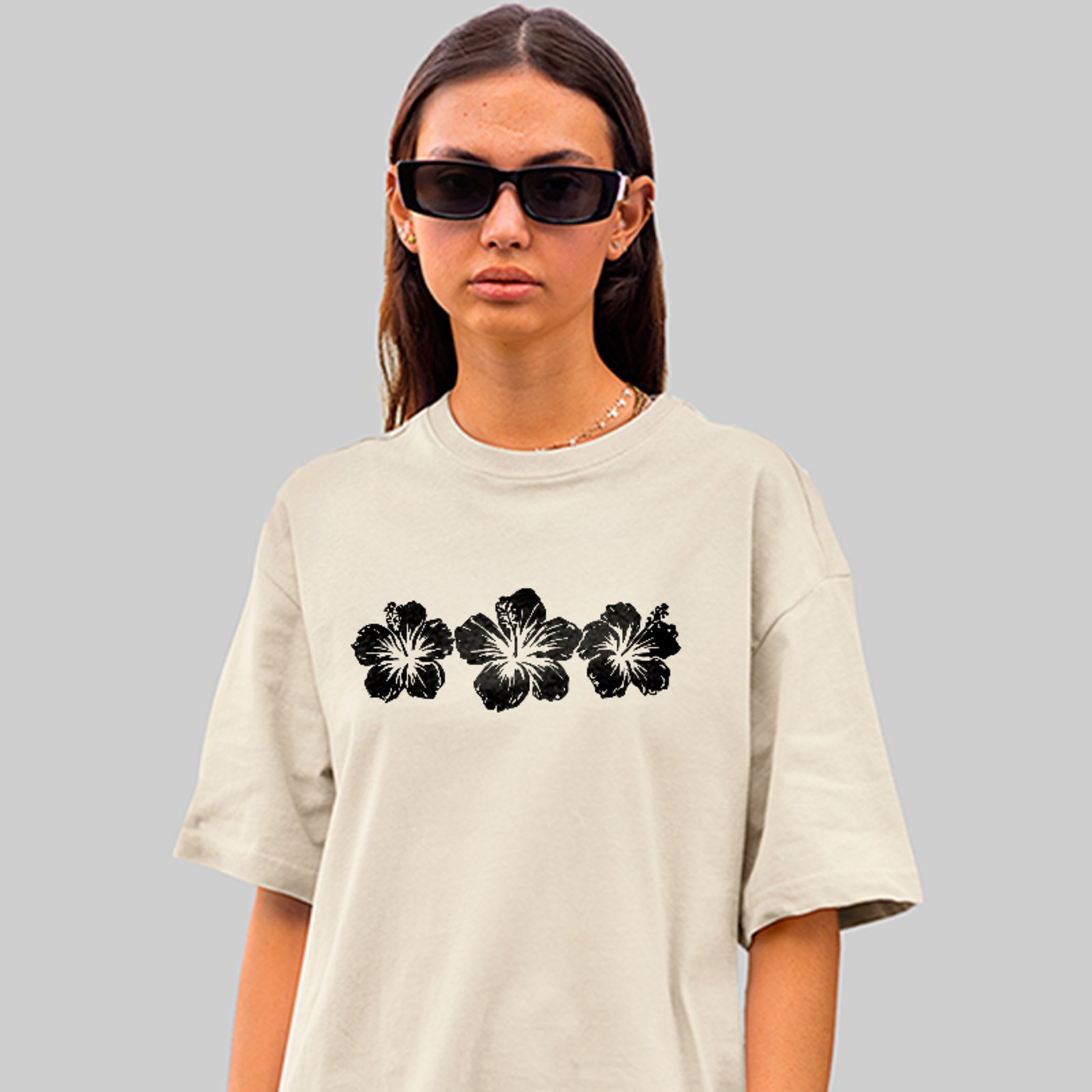 Camiseta Oversized Floral Hibisco Style Unissex Off White