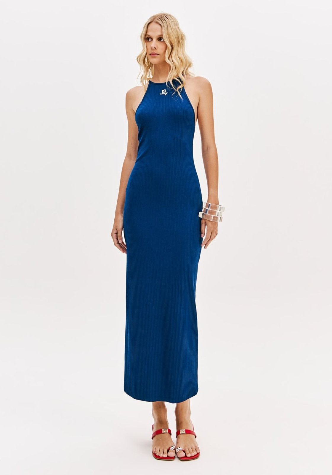 Vestido Super Midi Sem Mangas Com Fenda Sport Easy