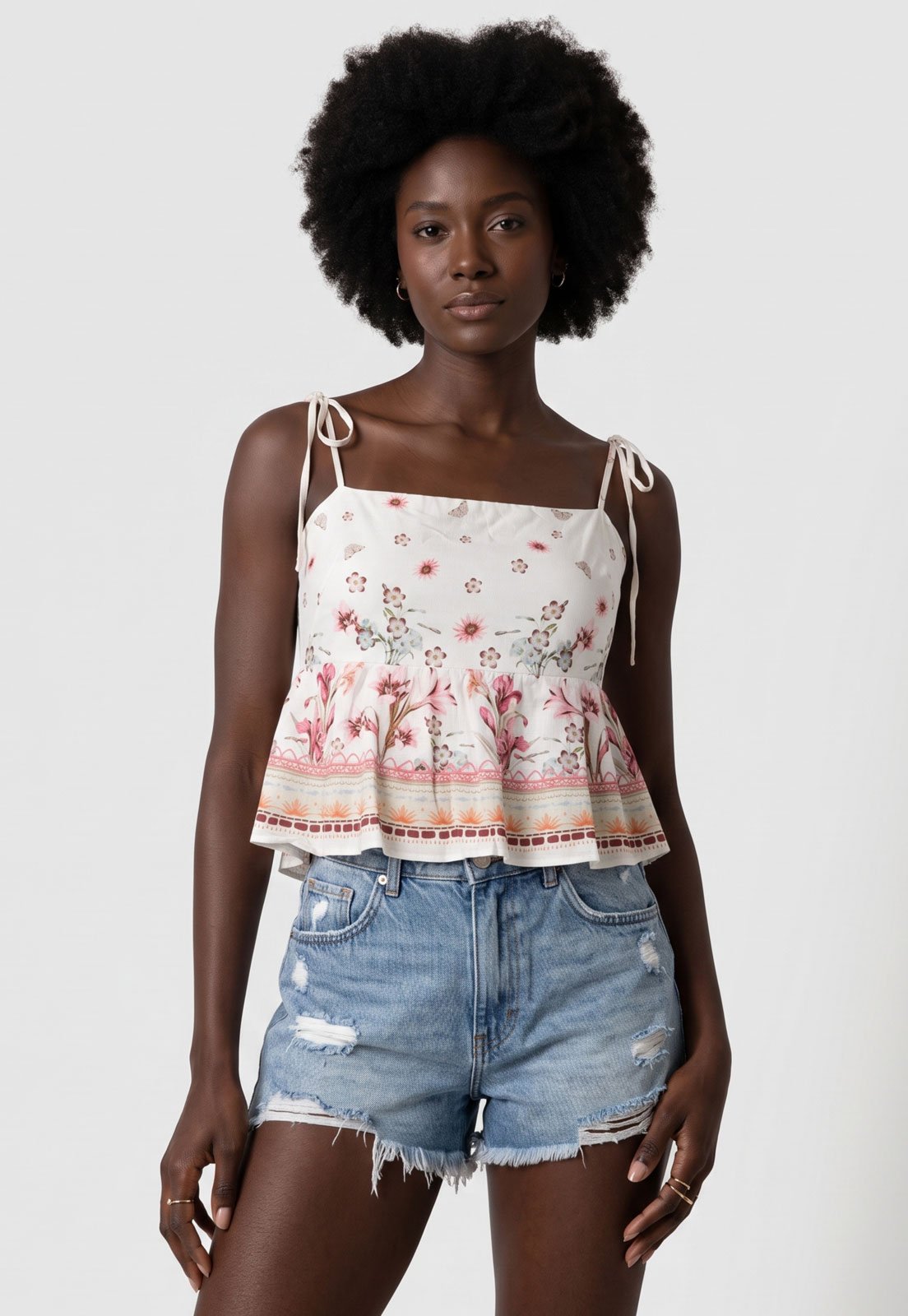 Blusa Feminina Lez a Lez Cropped Estampa Floral Branca