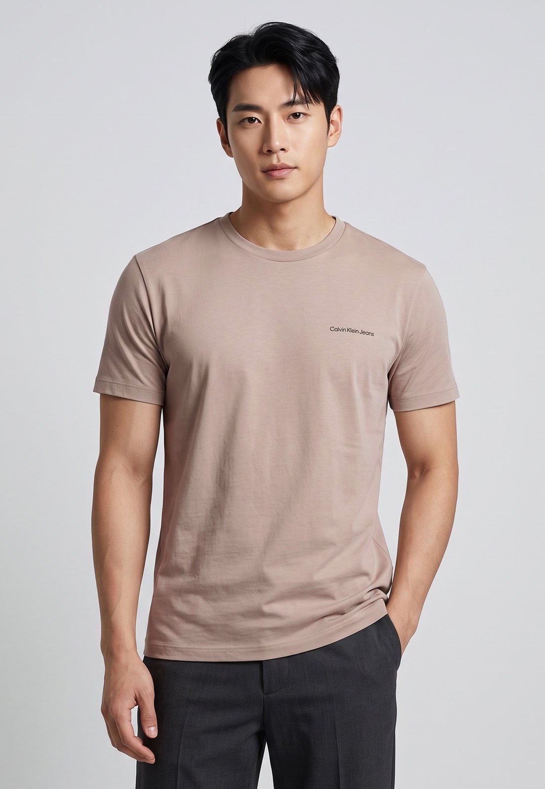 Camiseta Masculina Calvin Klein Jeans Logo Básico Bege