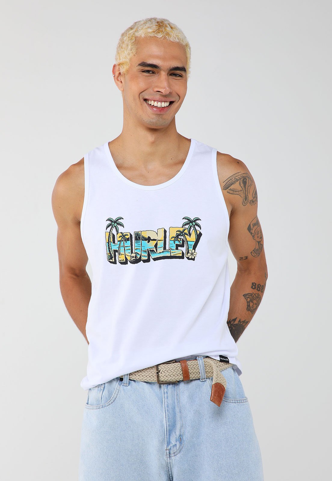 Regata Masculina Hurley Silk Beach Estampa Tropical Branca