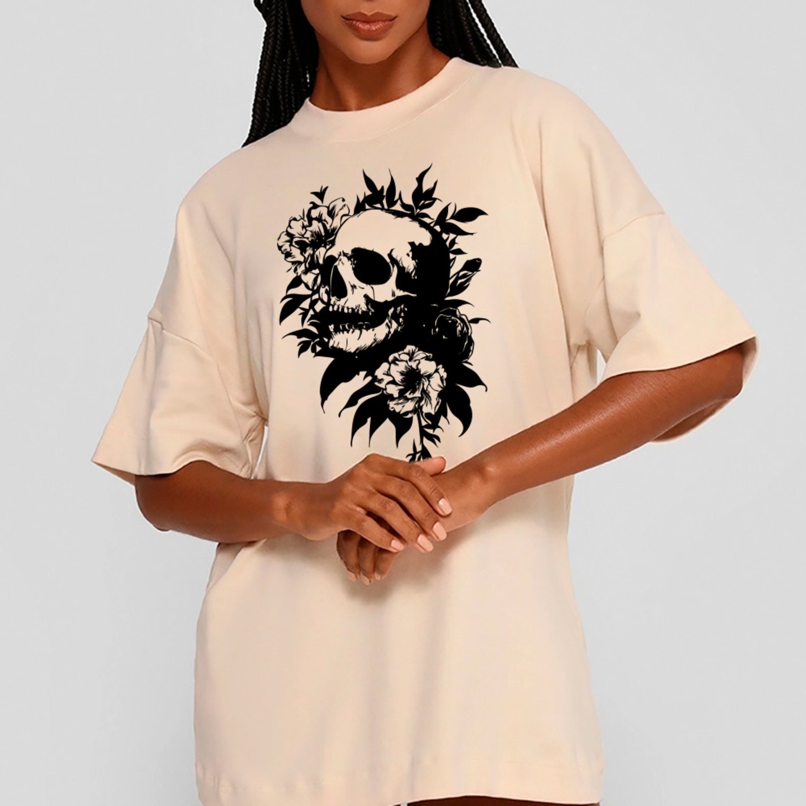 Camiseta Ousy Unissex Streetwear Skull Flowers Cultura Urbana Premium Oversized Off White