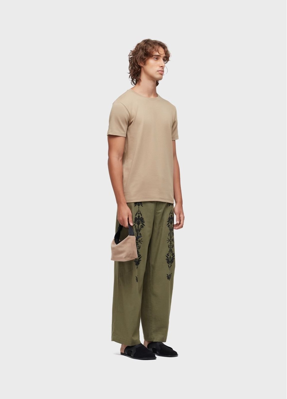 Calça linen palmeira arabescós OSKLEN