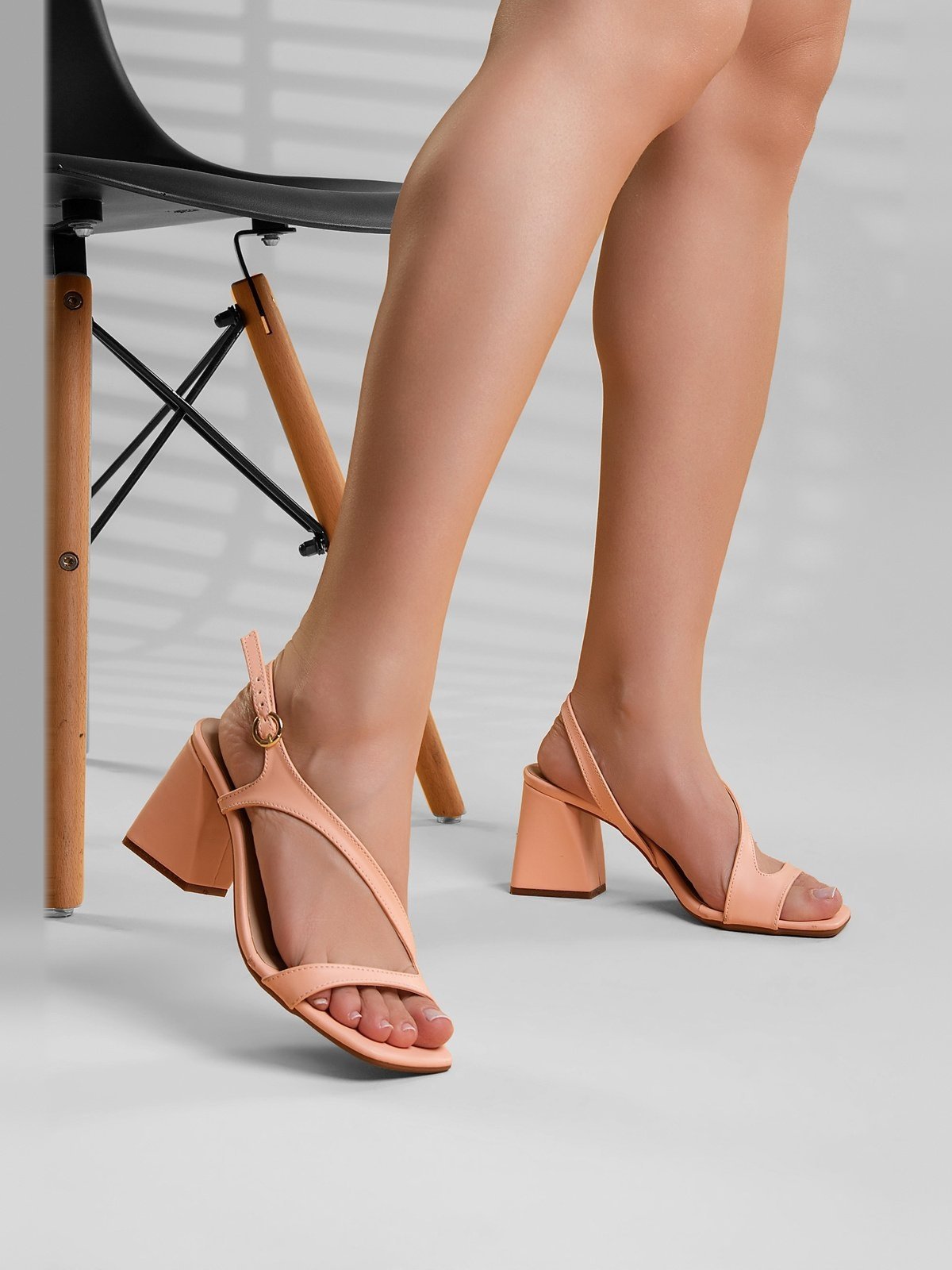 Sandália Salto Geométrico Feminina Atalia Shoes Gelato Tira Assimétrica Slingback Tendência 2026