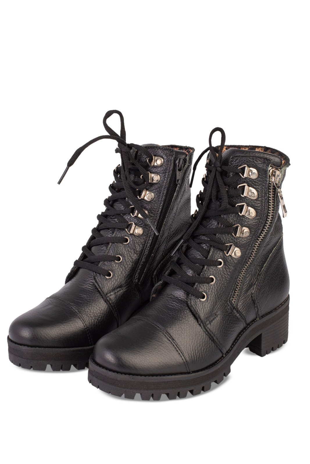 Coturno Andrea Vinci feminino tratorado de couro 7533 – Preta