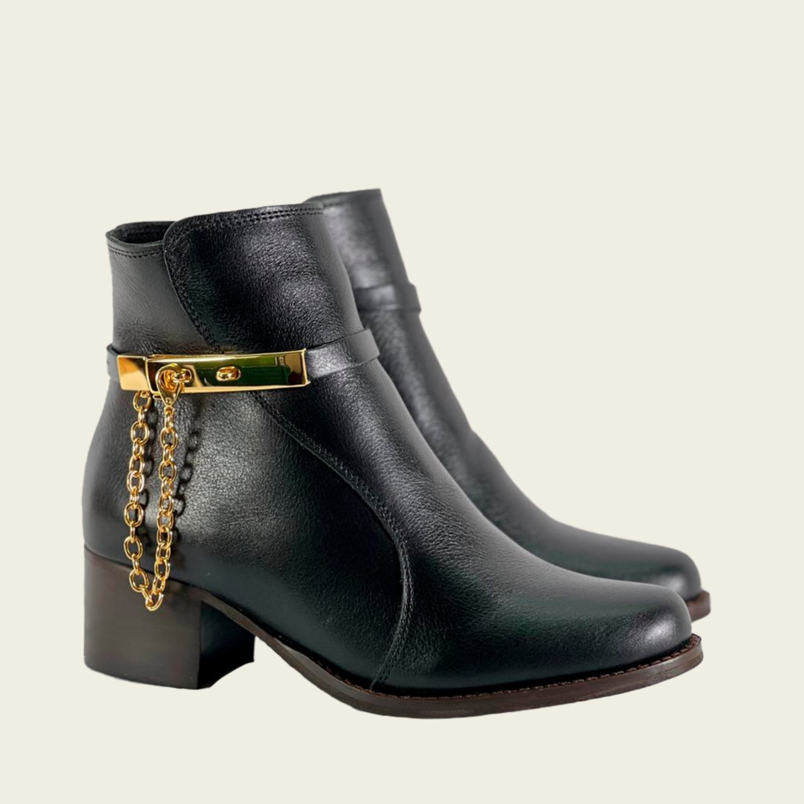 Bota Coxilha Rica Cano Curto Luna – Preta