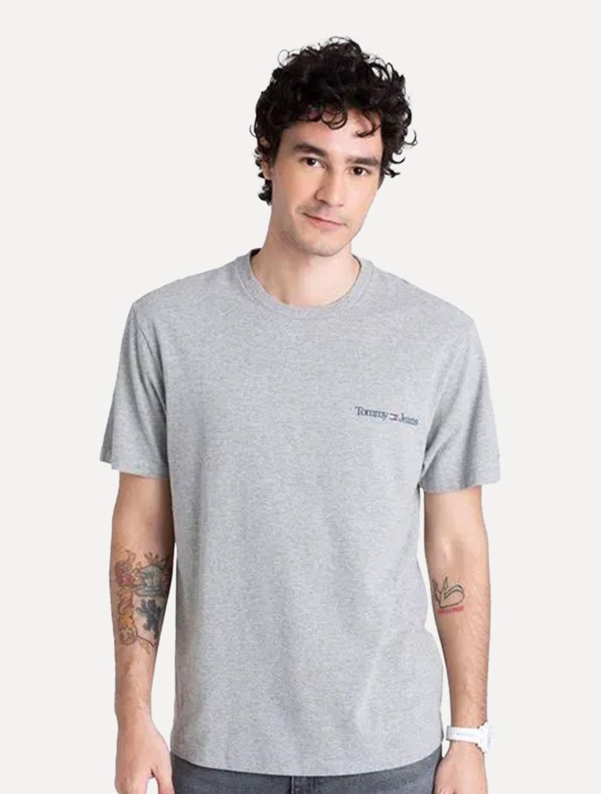 Camiseta Tommy Jeans Masculina Classic Linear Chest Cinza Mescla
