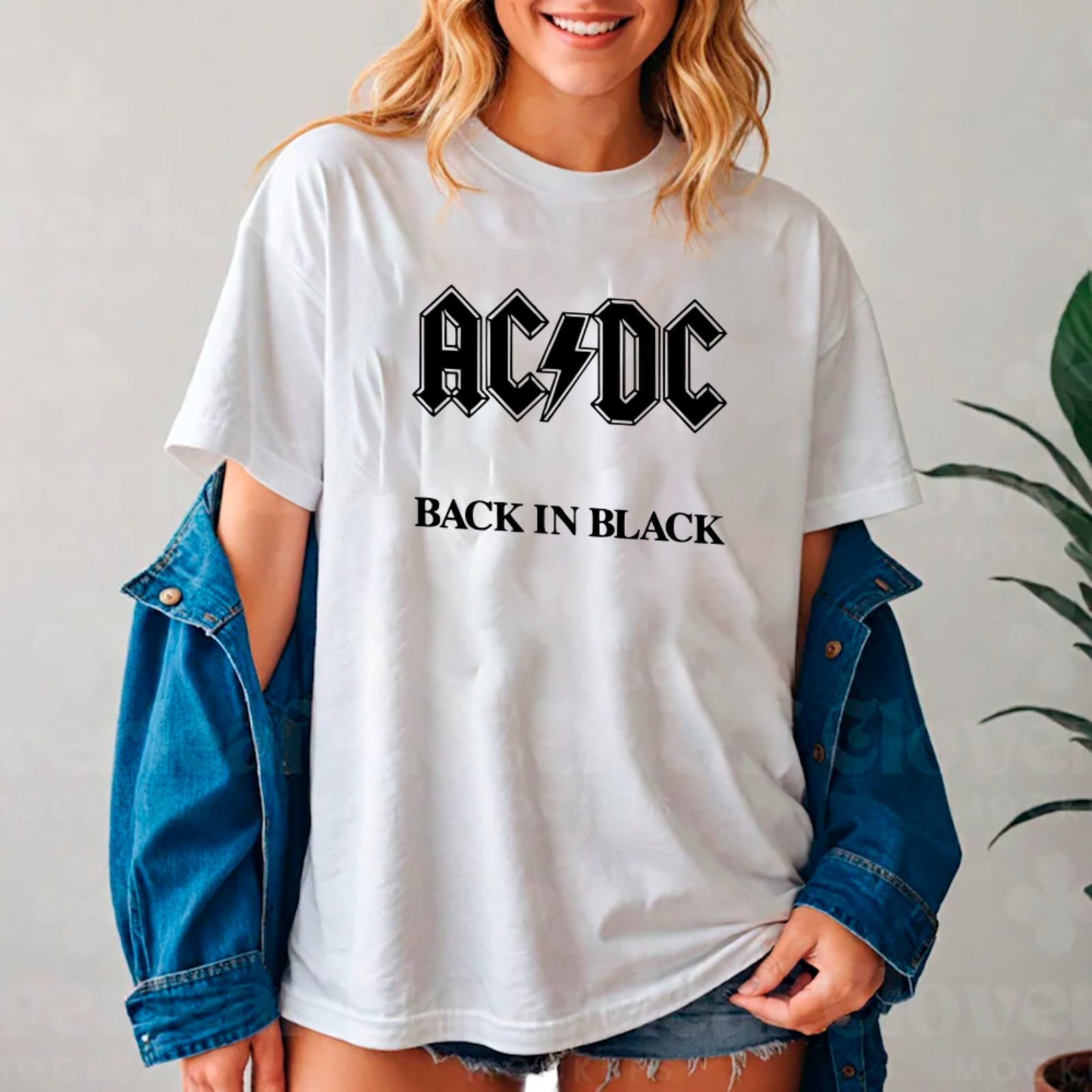 Vista 2 Camiseta Ousy Básica AC DC Back In Black Estilo Street Unissex Branco branco black ousy branco black