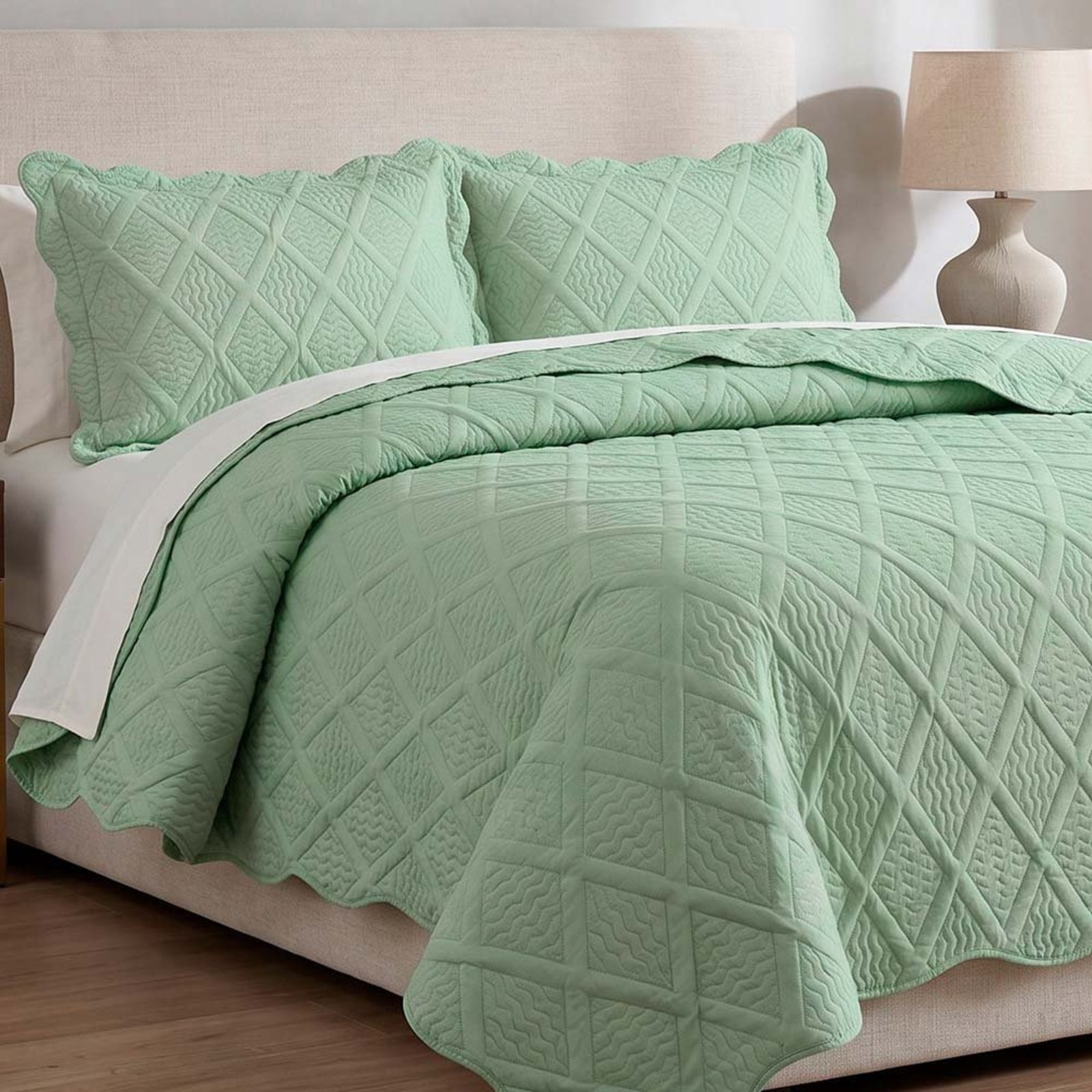 Kit Cobre Leito Copacabana Casal Percal 300 Fios Colcha Matelassê Alto Relevo 3 Peças Verde