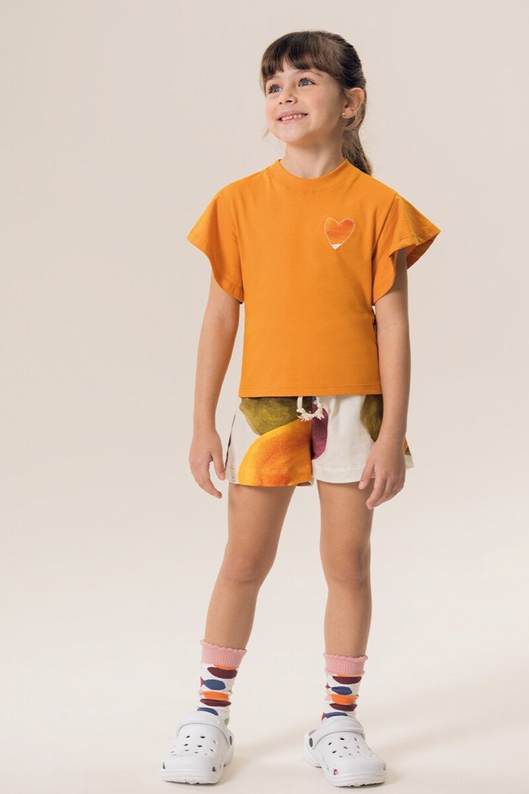 Infantil - Conjunto Bugbee Blusa Regular em Malha e Shorts em Moletocotton Estampado Poesia Das Cores