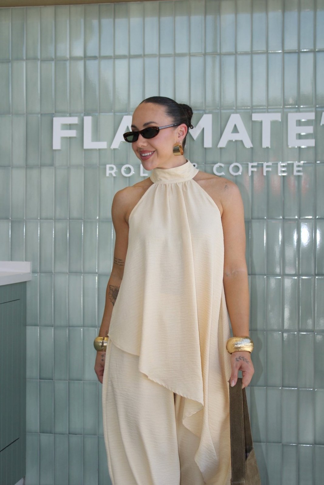 Blusa Vanibele Assimétrica Midi Gola Halter Emily Nude