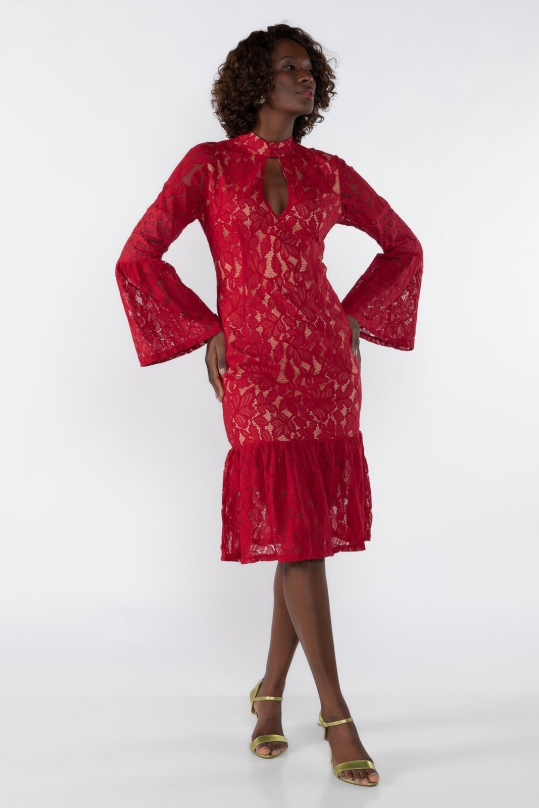 Vestido de renda com fundo bege Vermelho