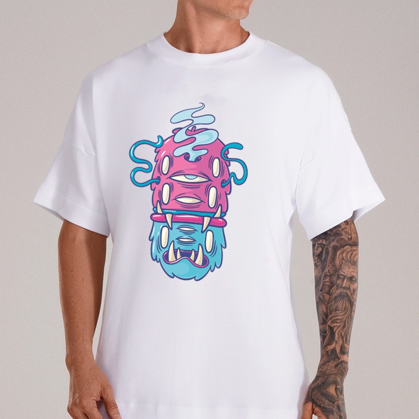 Camiseta Ousy Monstro Surreal Oversized Unissex Branco