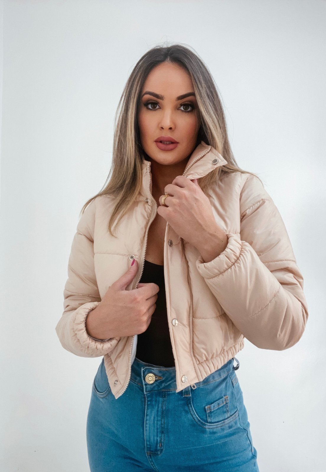 Jaqueta Puffer Curta Nude Com Botões