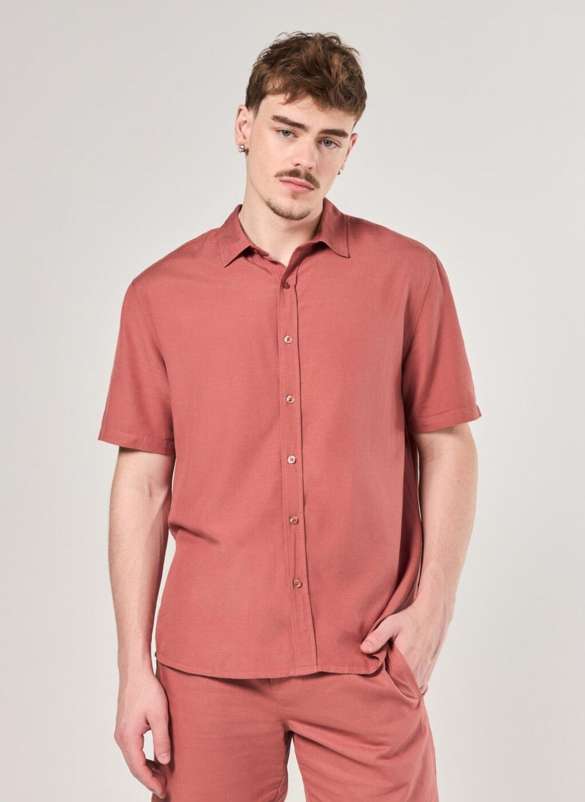 Vista 3 Camisa Comfort Linho Youcom rosê Youcom rosê