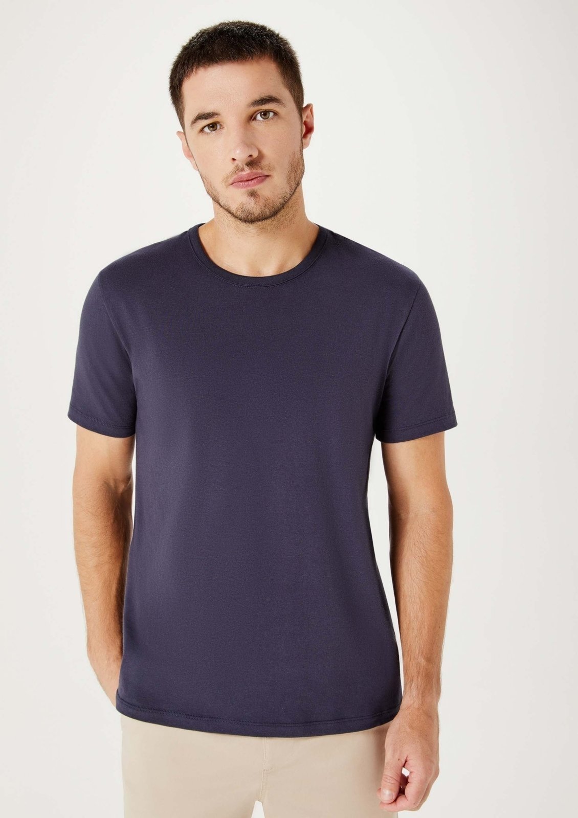 Camiseta Básica Masculina Slim Manga Curta