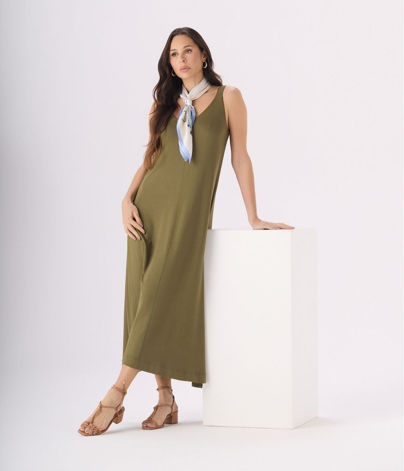 Vestido Makenji Longo De Alca Feminino Verde Militar