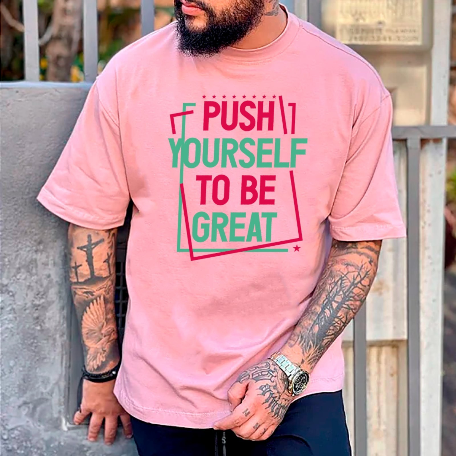 Camiseta Ousy Unissex Push Yourself To Be Great Básica Rosa