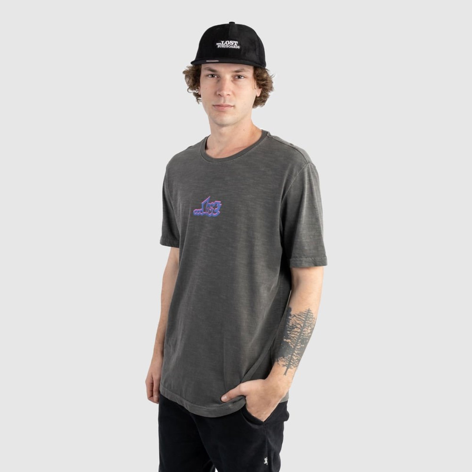 T-Shirt Lost Especial Cinza