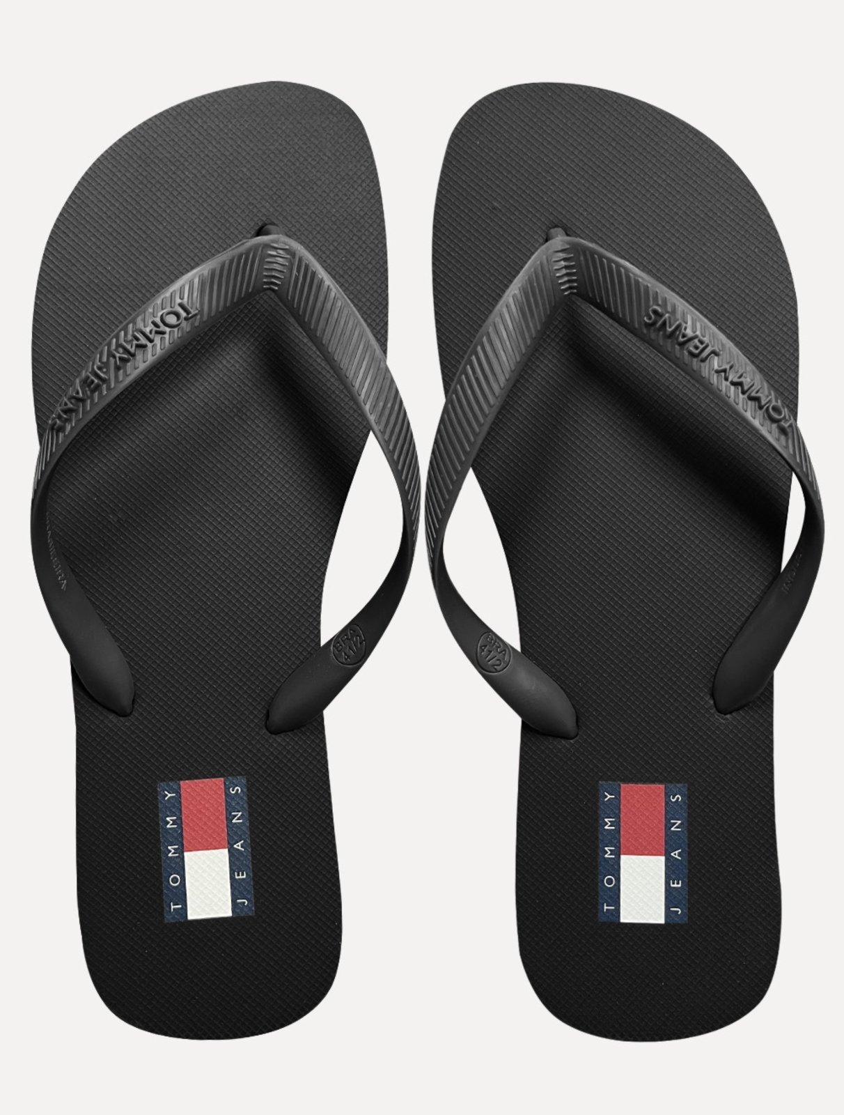 Chinelo Tommy Hilfiger Rubber Strip Logo Beach Preto