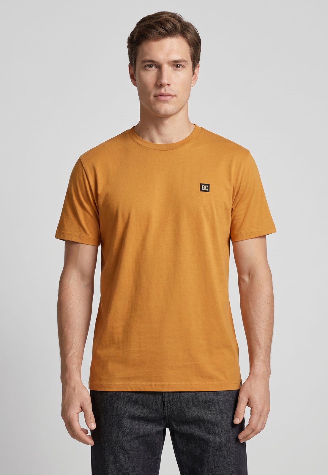 Camiseta Masculina DC Shoes Transfer Amarela