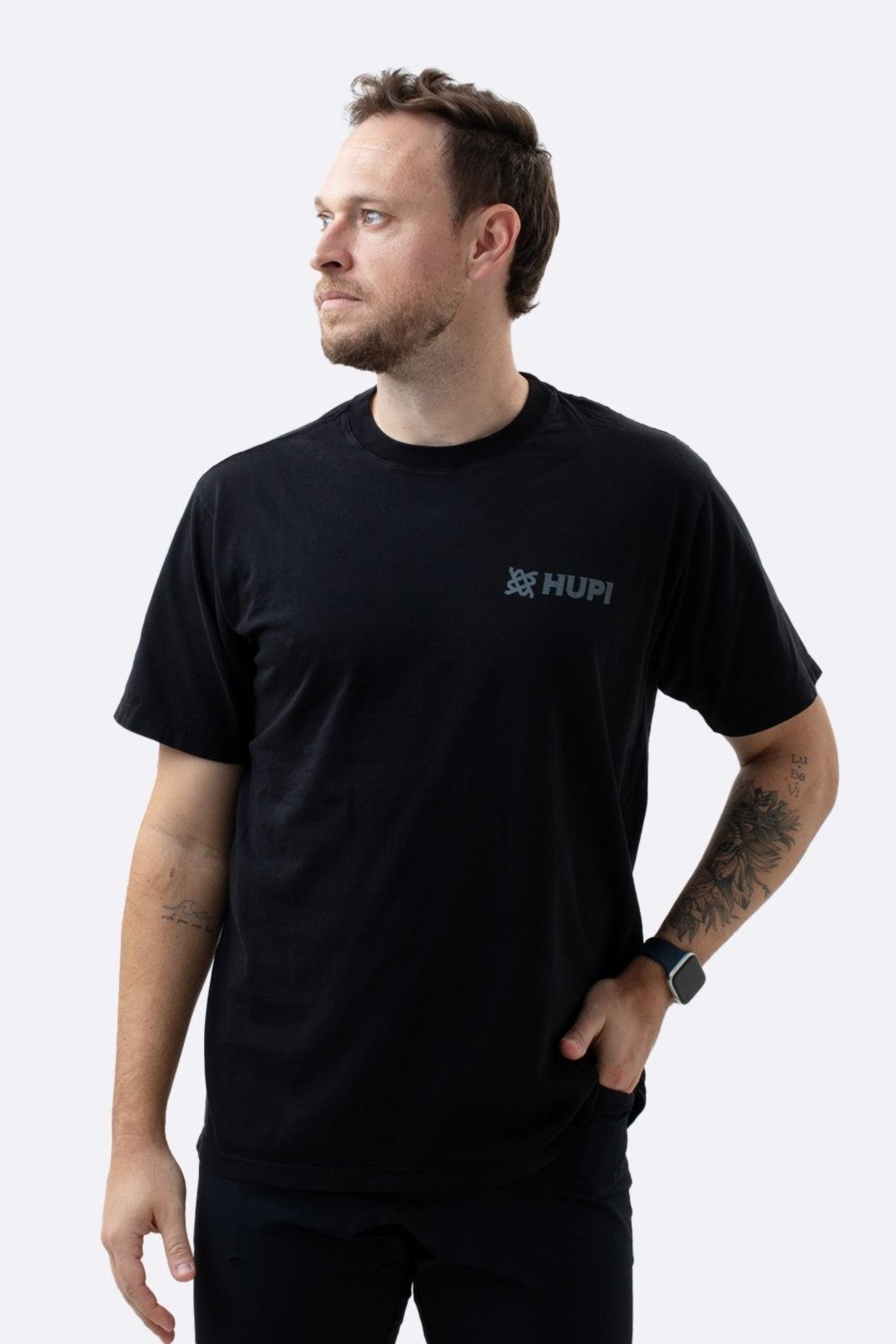 Camiseta HUPI Casual Preta Institucional Preto
