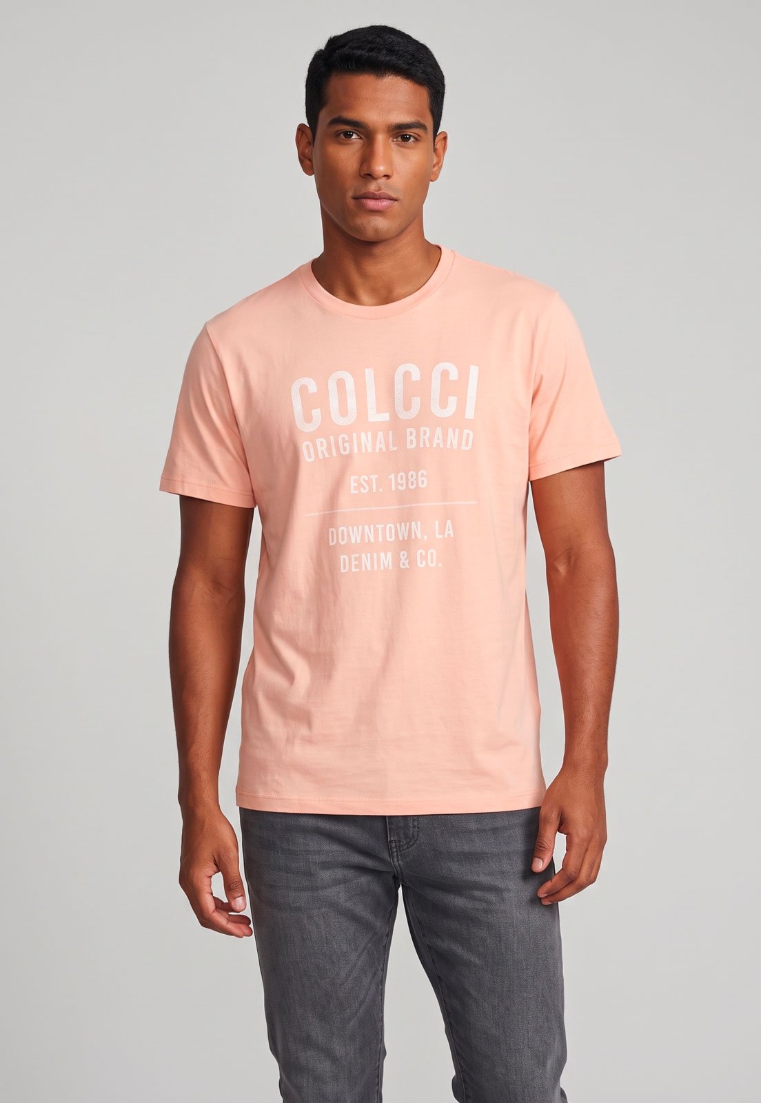 Camiseta Masculina Colcci Logo Rosa