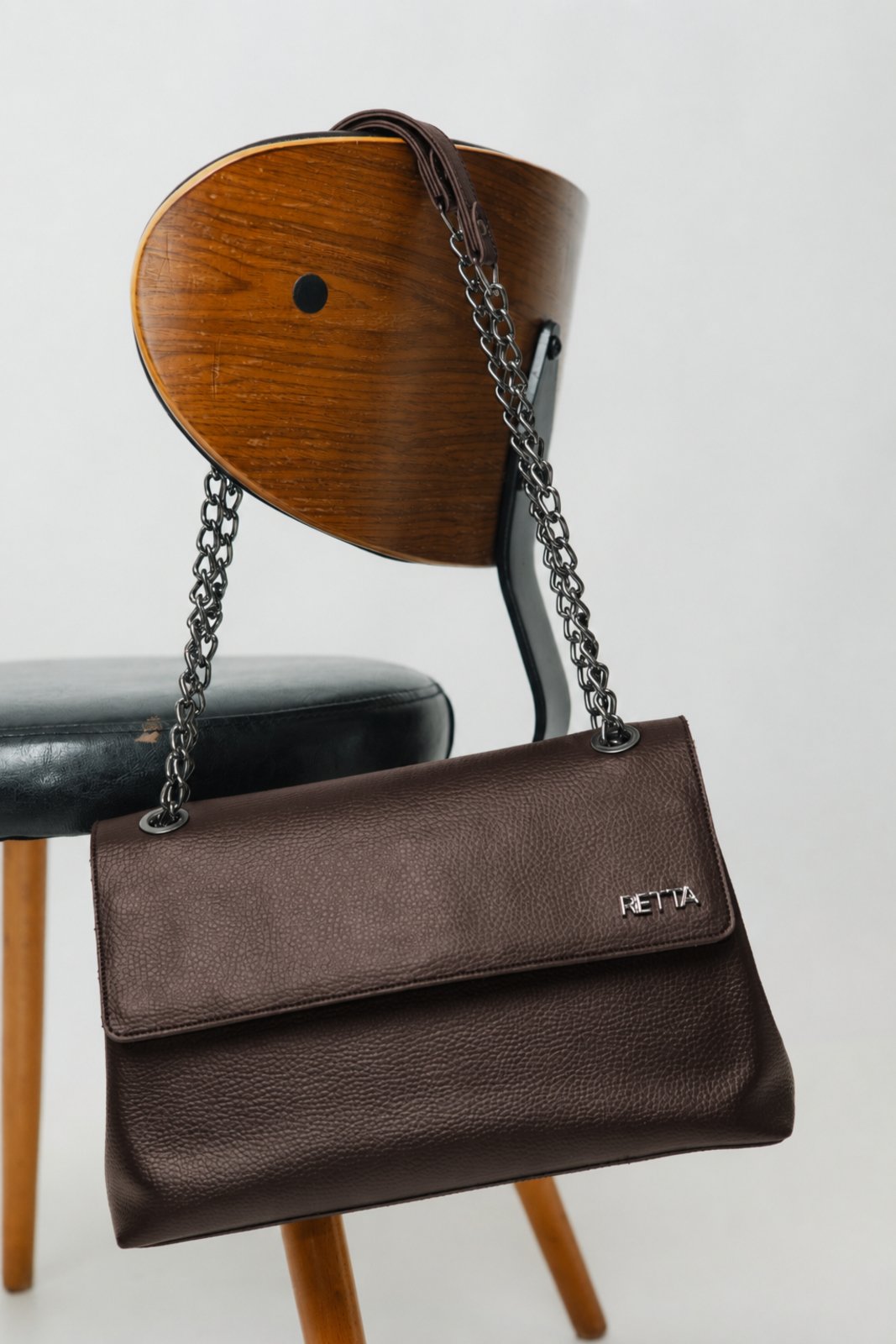 Bolsa Feminina Com Repartição Média para Dia e Noite Luisa Retta