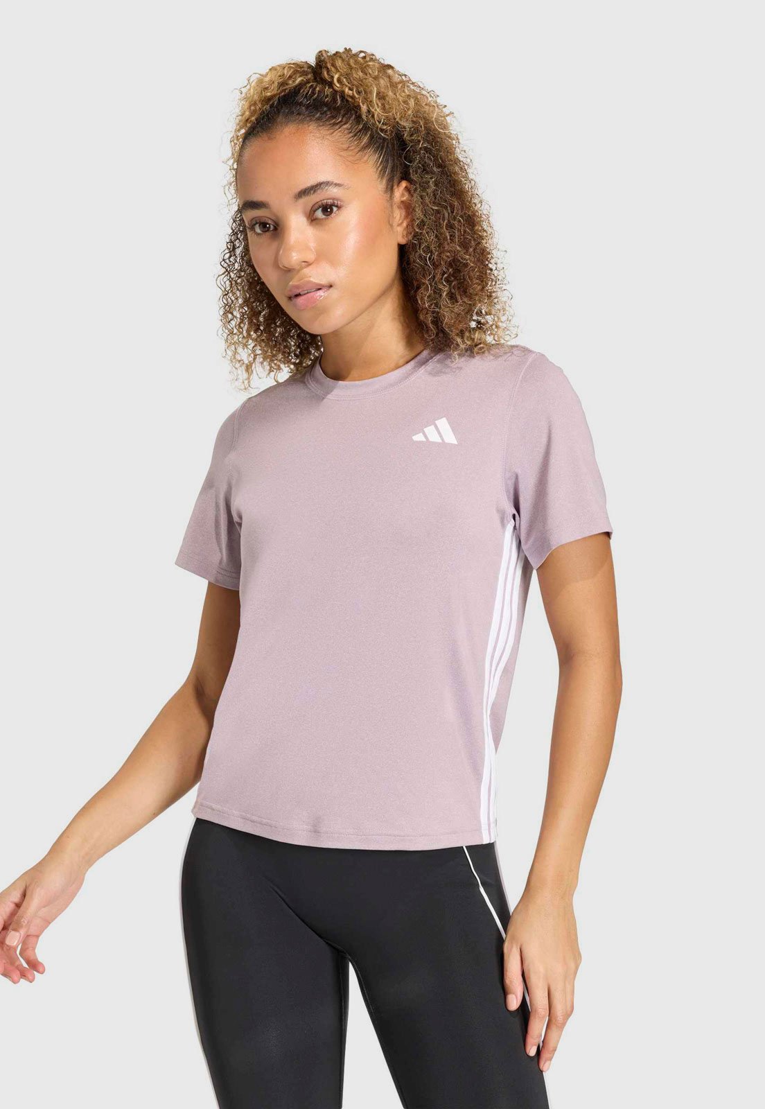 Camiseta Feminina adidas Performance Listras Lilás