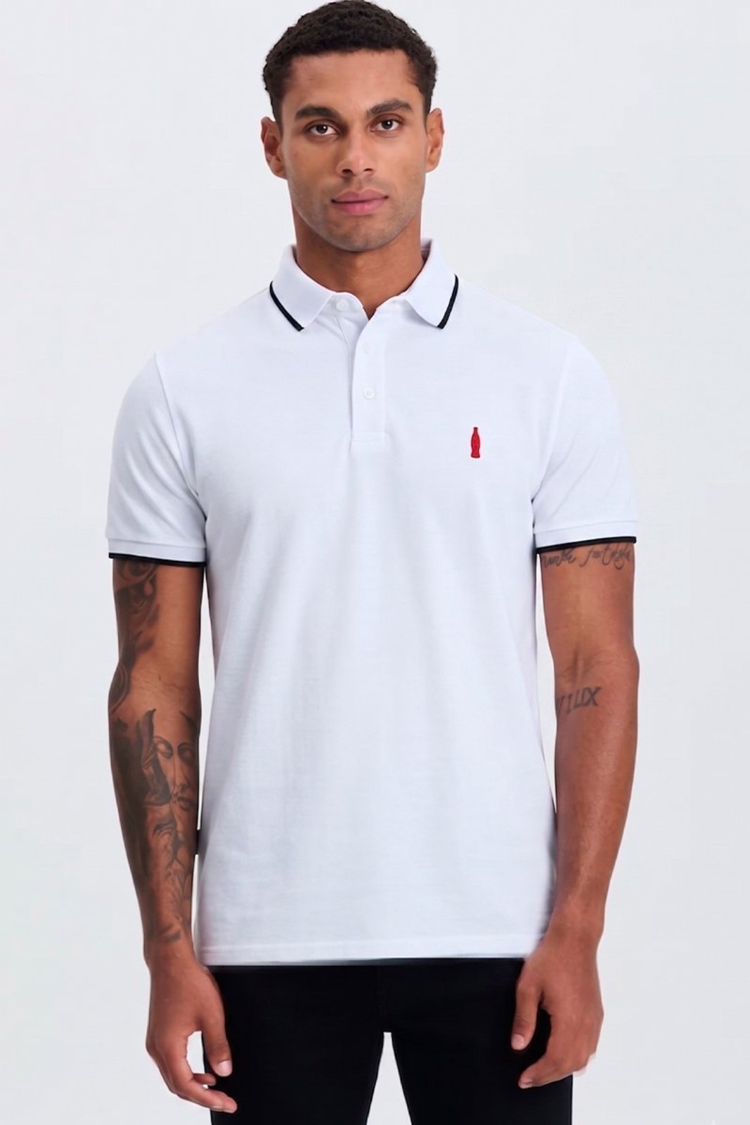 Polo Comfort em Piquet Coca-Cola