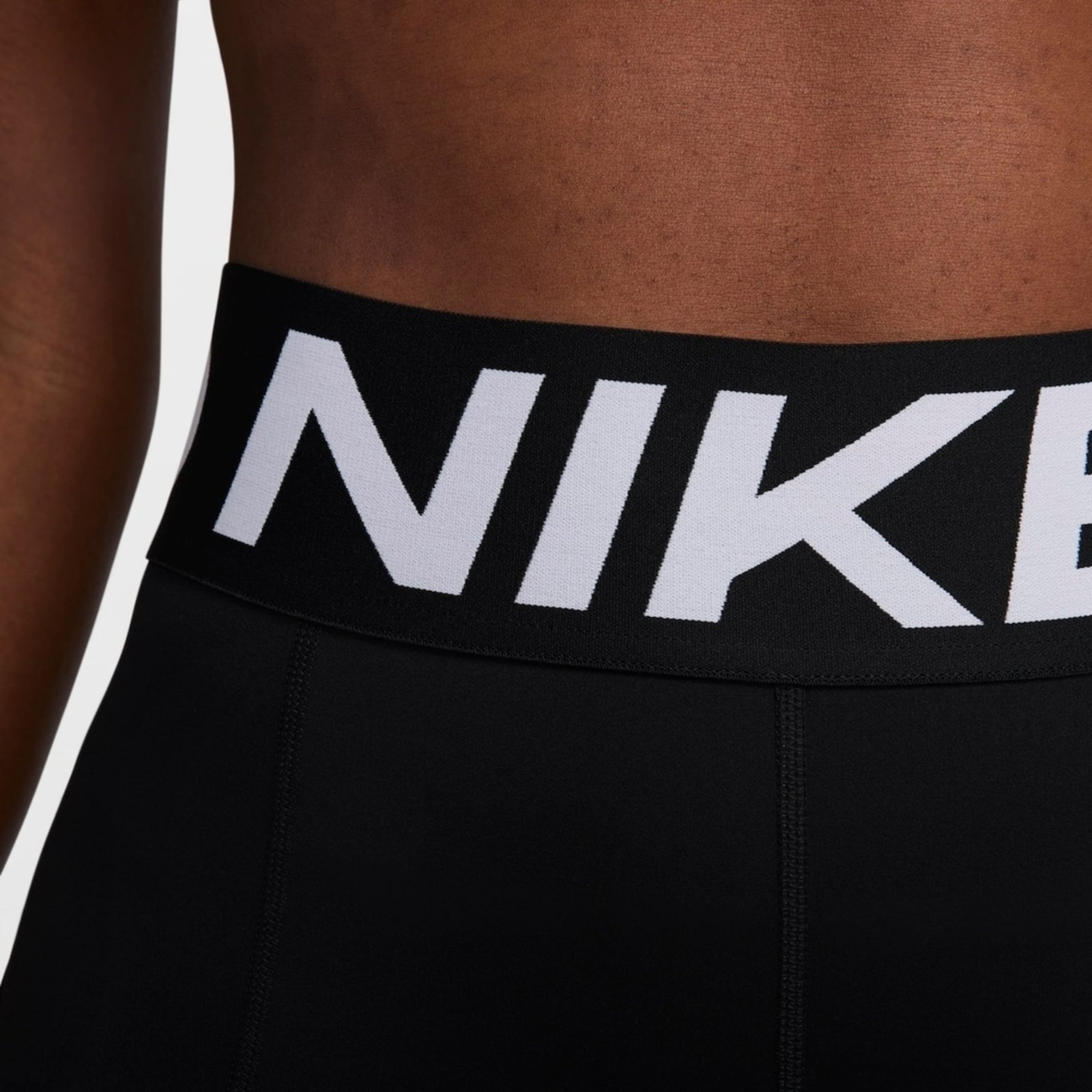 Vista 3 Legging Nike Pro Feminina preto Nike preto