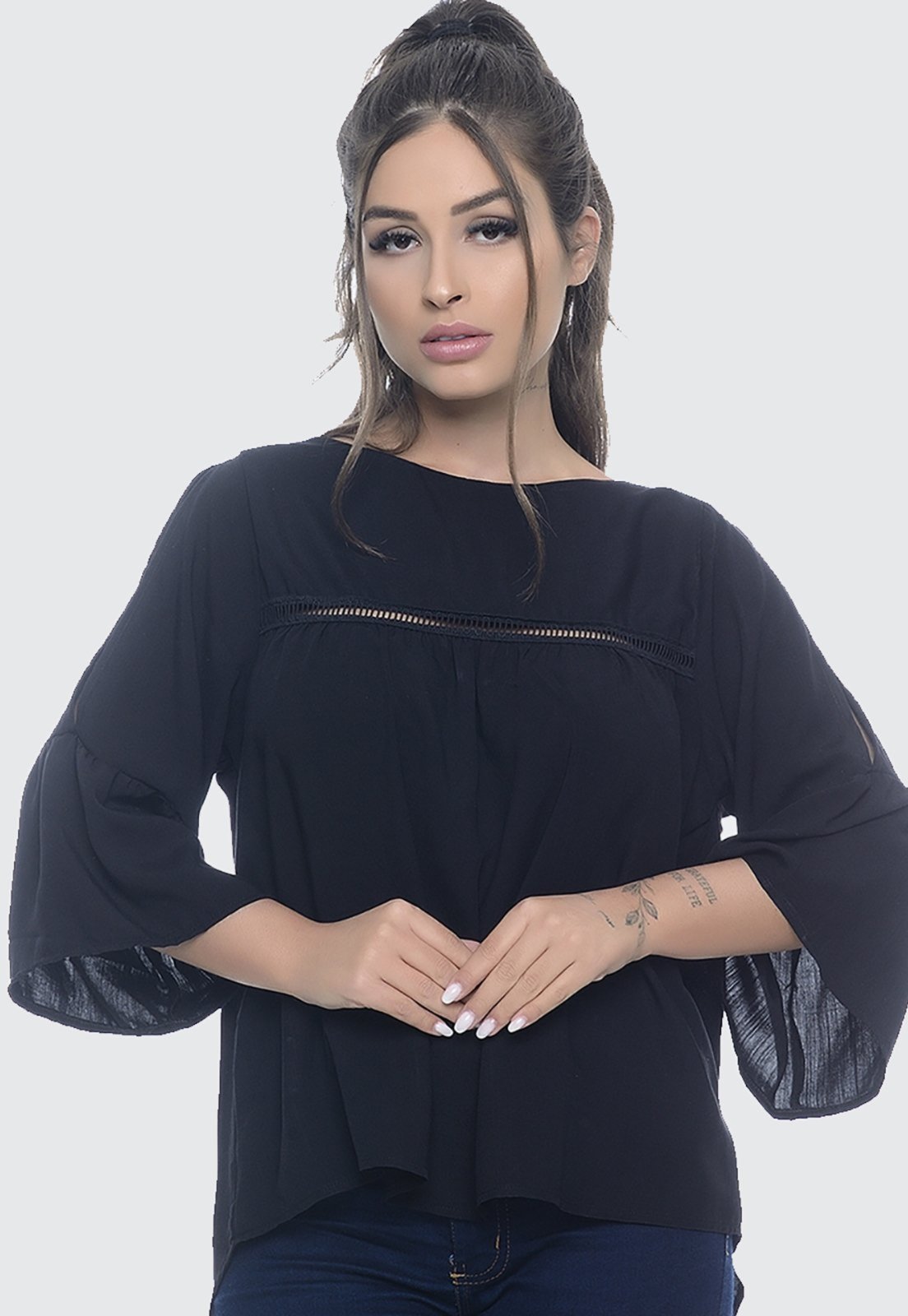 Blusa Mullet Manga Flare B’Bonnie Karina Preto