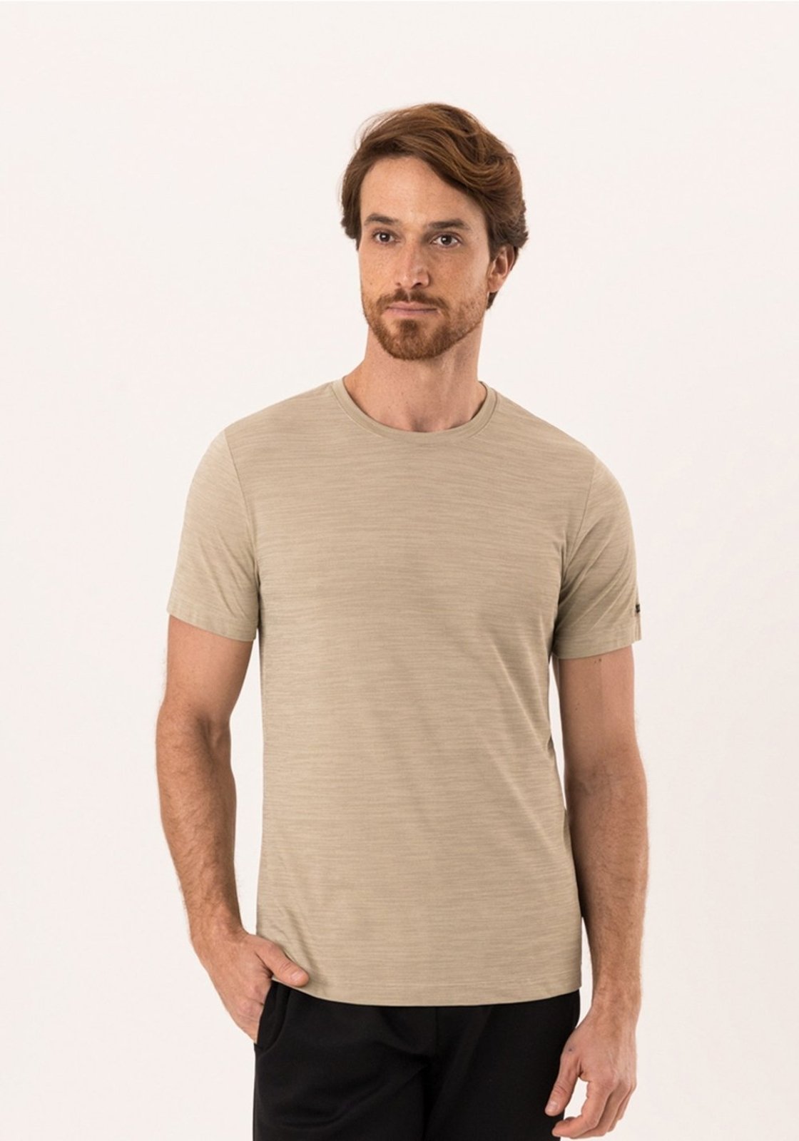 Camiseta De Mangas Curtas Em Malha De Poliamida