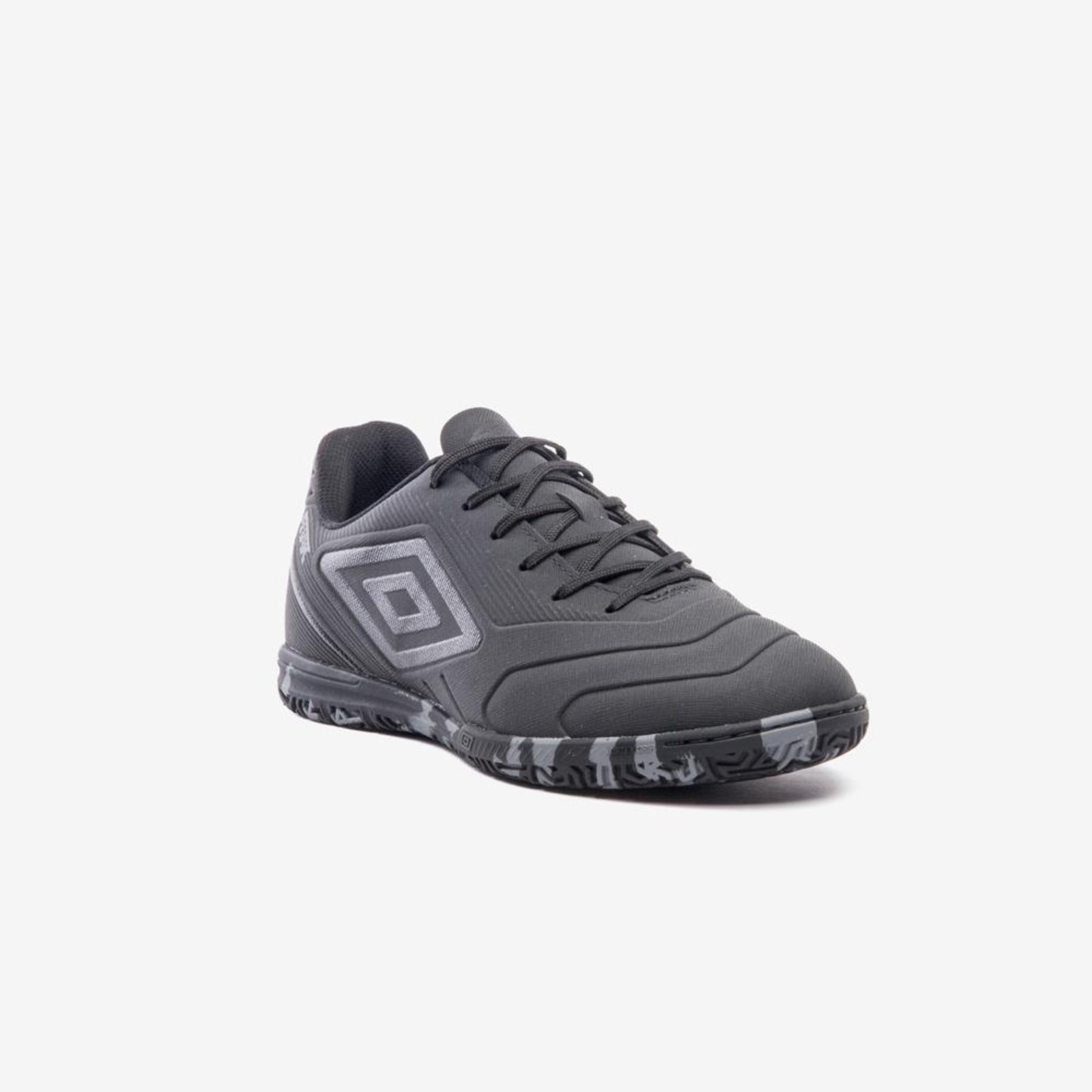 Chuteira Futsal Umbro Attak Iii Incolor