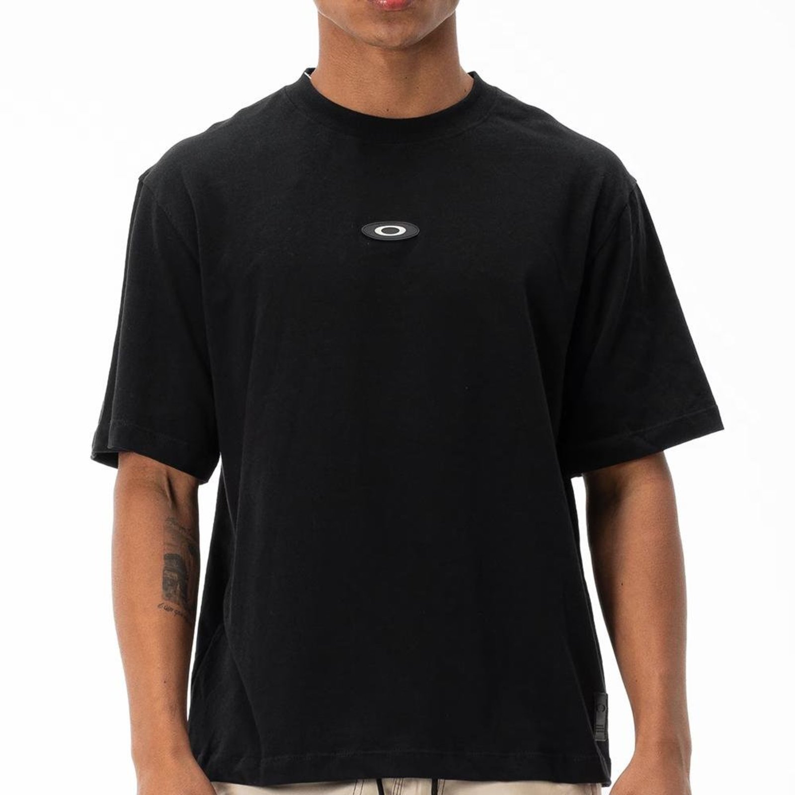 Camiseta Oakley Urbanverse Patch SS SM27 Masculina Blackout