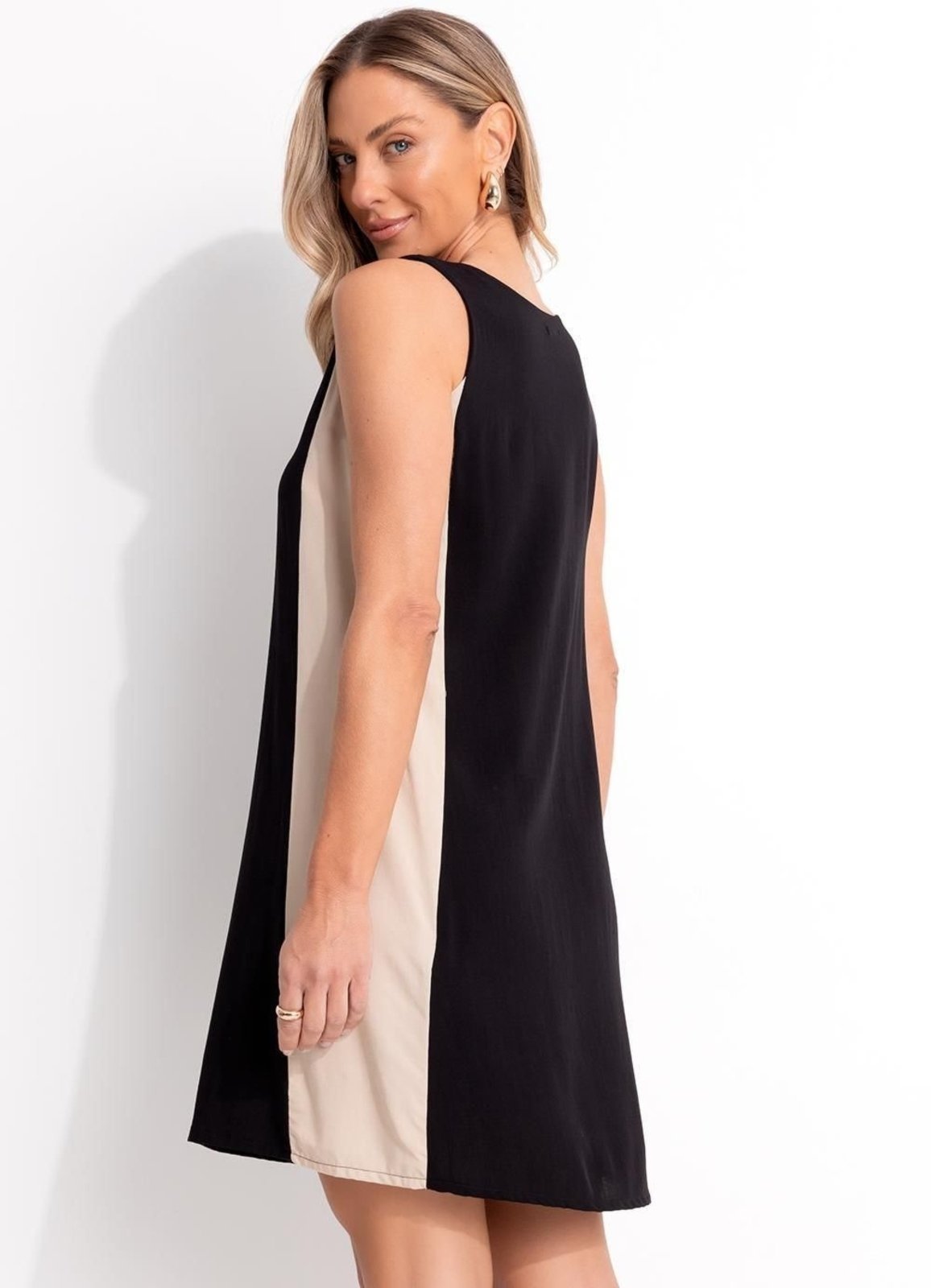 Vista 3 Vestido Preto E Bege Quintess Quintess