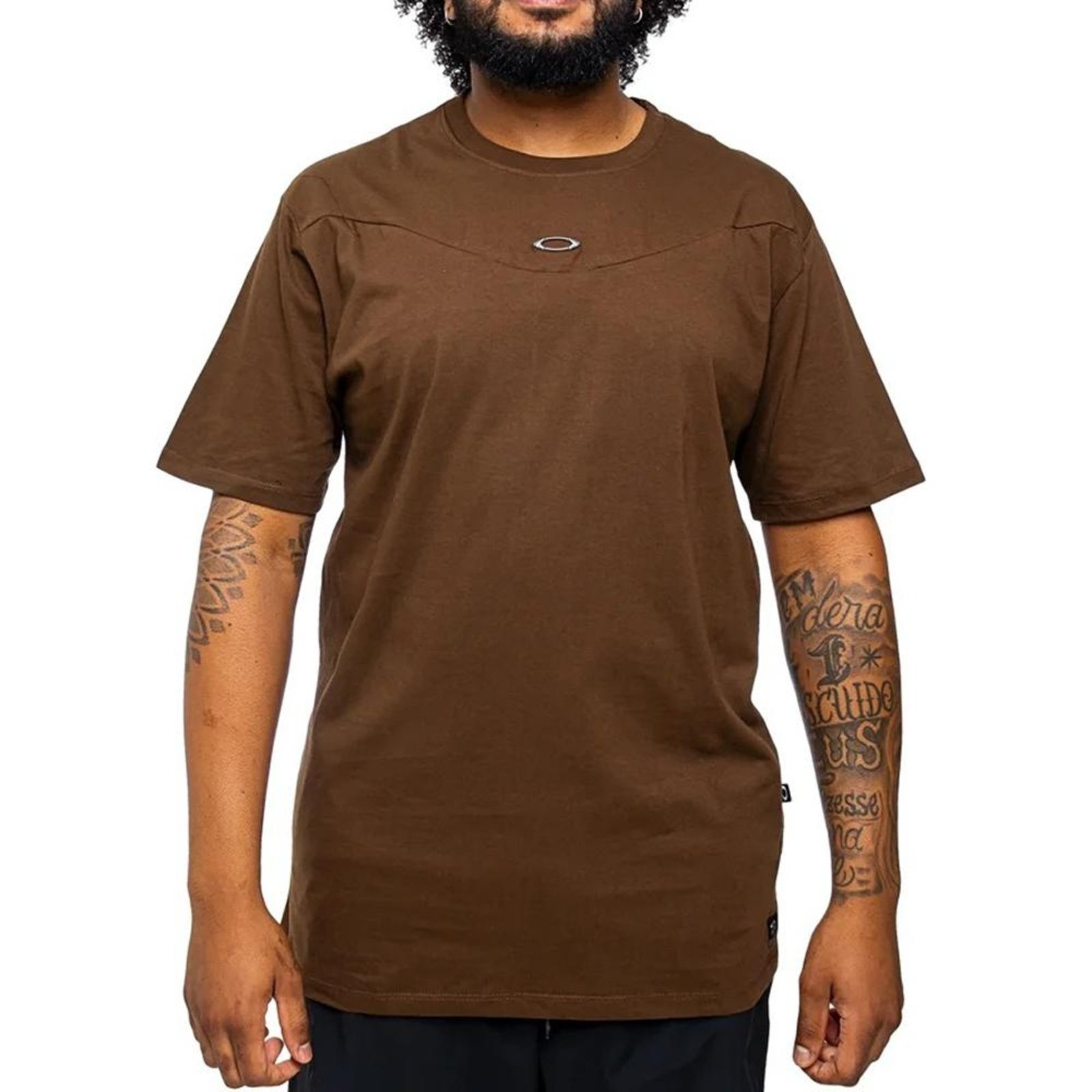 Camiseta Oakley Legend Metal Pin WT25 Masculina Carafe