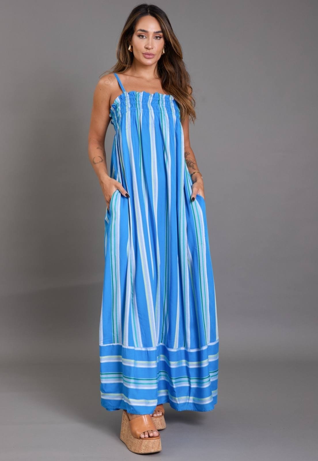 Vestido Longo Listrado Alças Finas VHF Variedades Estiloso Azul
