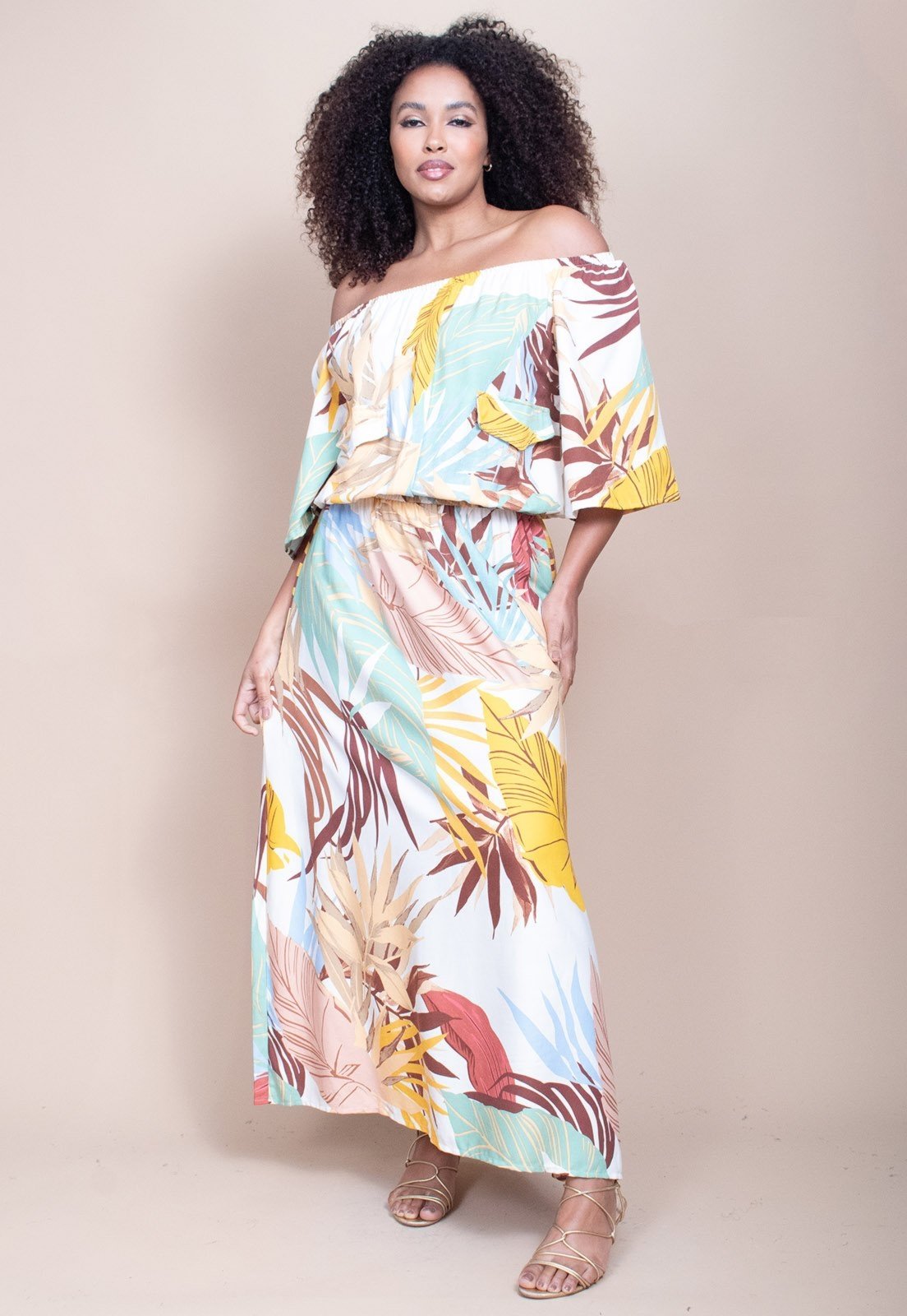 Vestido Midi Cabanafree Ciganinha Viscose com Lapela Estampa Aurora Suave