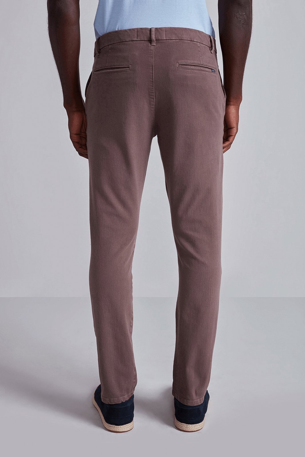 Vista 3 HIGHSTIL Calça Sarja Slim Fit Médio marrom HIGHSTIL marrom