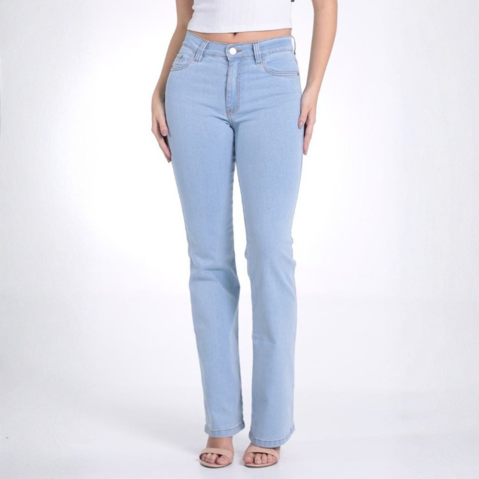 Calça Jeans Flare Economic Feminina Revanche Abrera