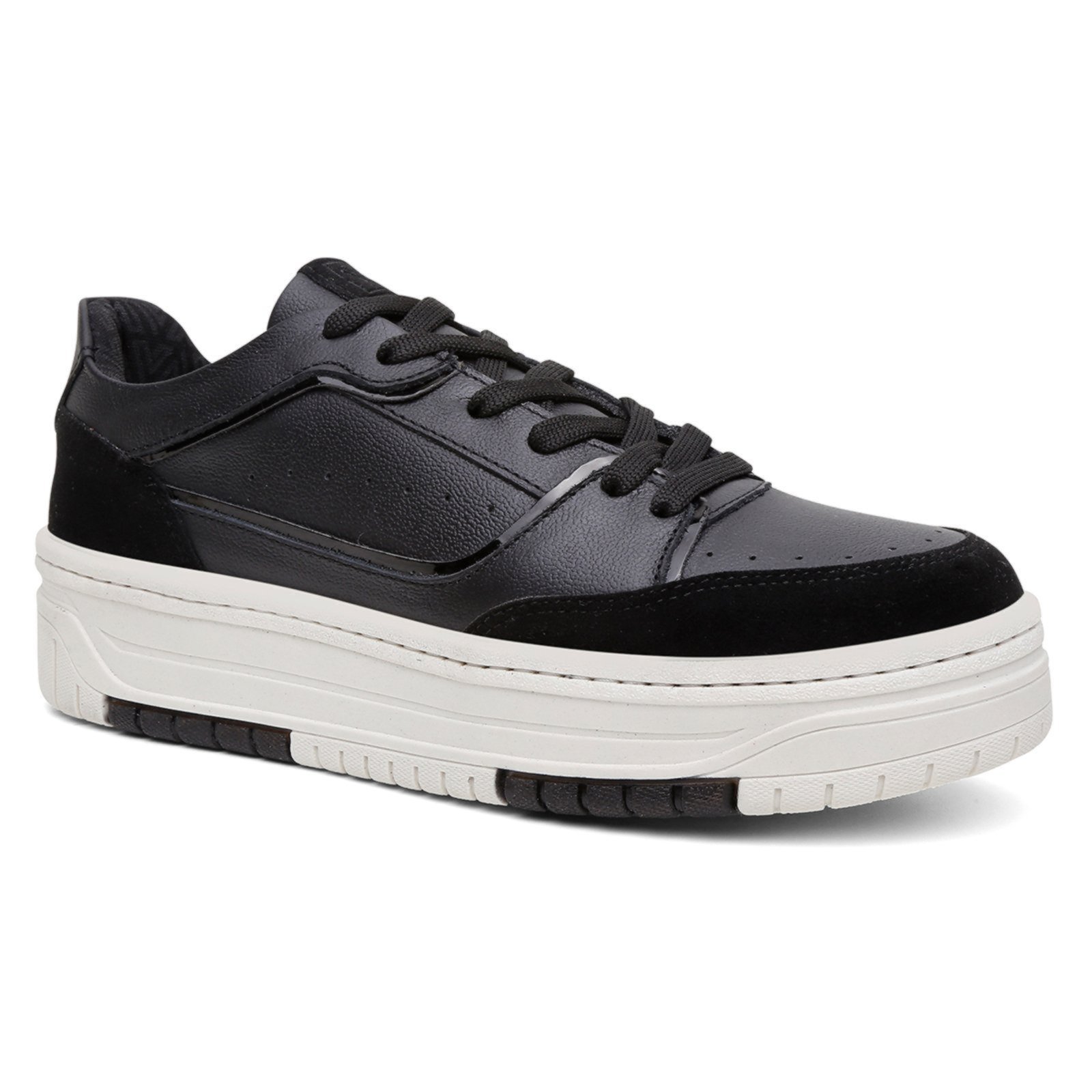 Tênis Feminino Vittal Aura Couro Preto Solado Flatform Confort