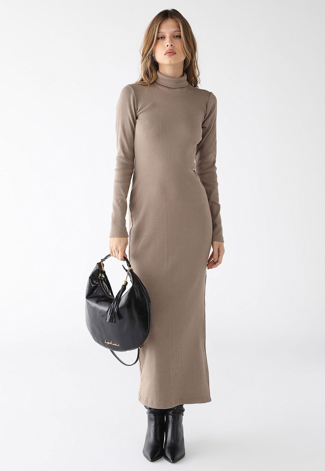 Vestido Longo Levosch Gola Alta Fenda Lateral Ribana Premium Nude