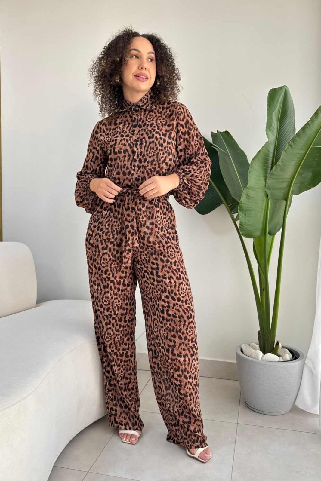 Calça Vanibele Wide Animal Print