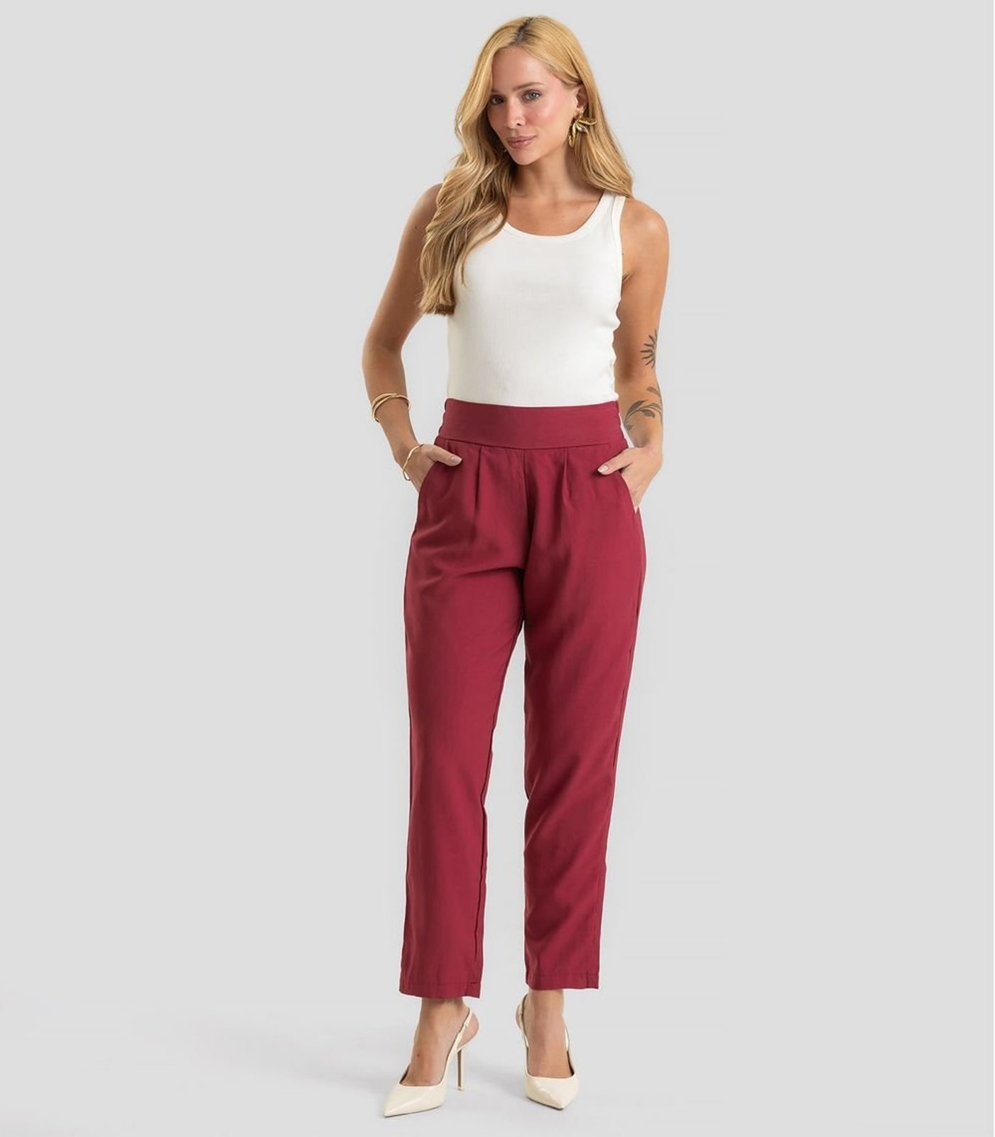 Calça Pantalona Feminina Em Alfaiataria Dianna Vermelho