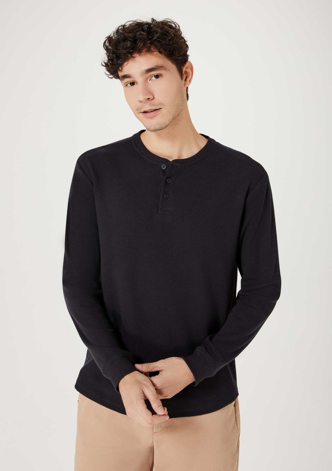 Camiseta Masculina Manga Longa Com Peitilho - Preto
