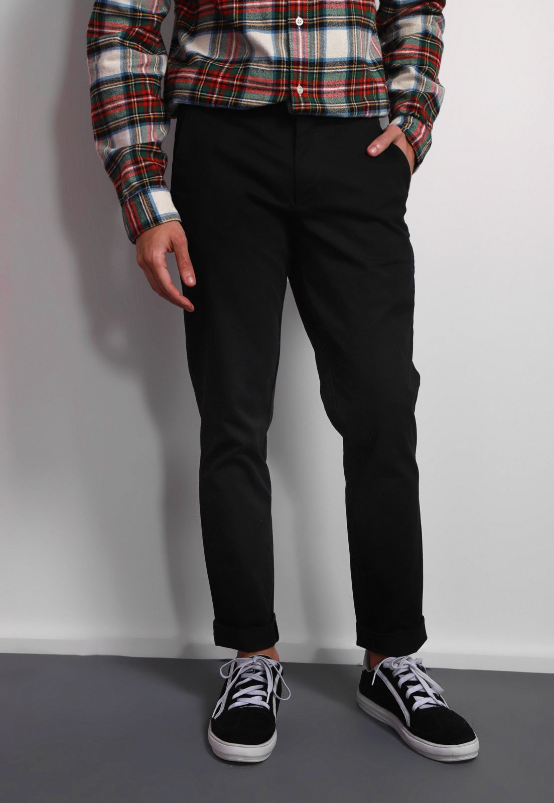 Calça Sarja GAP Chino Color Preta